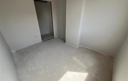 ÇINAR'DA AYRI MUTFAKLI,KÖŞE 3.KAT LÜX 2+1