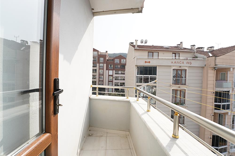 C21 Cius; Hisarda Körfez Manzaralı 3 Cepheli Kiralık Daire