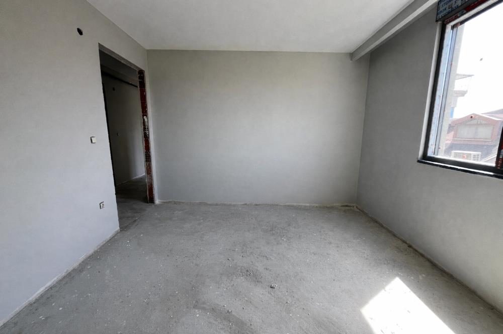 ÇINAR'DA AYRI MUTFAKLI,KÖŞE 3.KAT LÜX 2+1