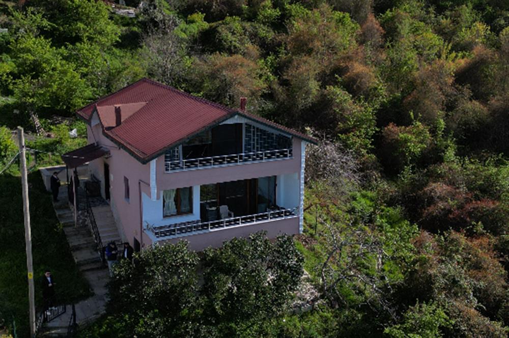 CENTURY 21'DEN PERŞEMBE MERSİN KÖYÜN'DE DENİZ MANZARALI SATILIK VİLLA