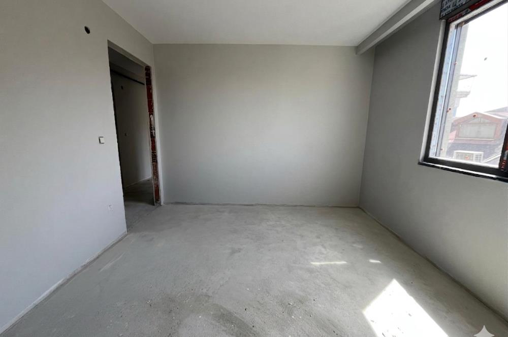 ÇINAR'DA AYRI MUTFAKLI,KÖŞE 3.KAT LÜX 2+1