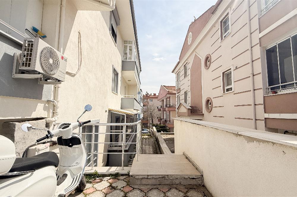 ALTIEYLÜL FEN LİSESİ YANI SATILIK 1+1