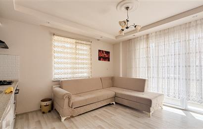 ALTIEYLÜL FEN LİSESİ YANI SATILIK 1+1