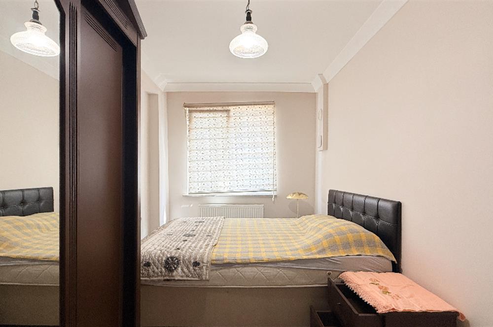 ALTIEYLÜL FEN LİSESİ YANI SATILIK 1+1