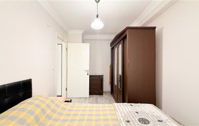 ALTIEYLÜL FEN LİSESİ YANI SATILIK 1+1