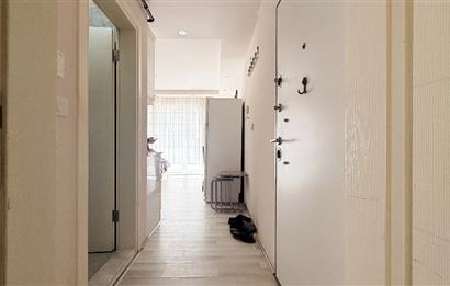 ALTIEYLÜL FEN LİSESİ YANI SATILIK 1+1