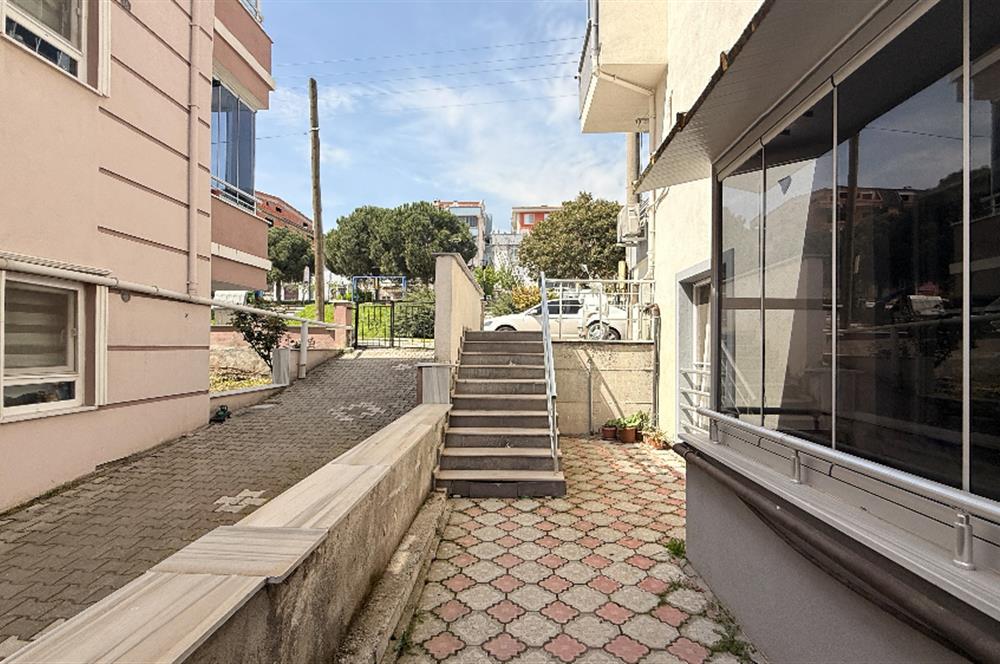 ALTIEYLÜL FEN LİSESİ YANI SATILIK 1+1