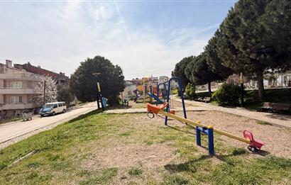 ALTIEYLÜL FEN LİSESİ YANI SATILIK 1+1