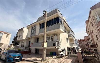 ALTIEYLÜL FEN LİSESİ YANI SATILIK 1+1