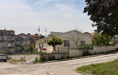 ALTIEYLÜL FEN LİSESİ YANI SATILIK 1+1