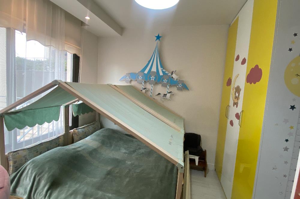 Bardakçı Yüzme Havuzlu Site de Manzaralı Satılık 2+1 Daire 