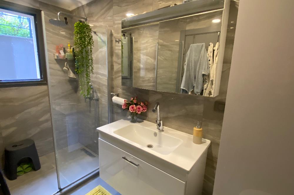 Bardakçı Yüzme Havuzlu Site de Manzaralı Satılık 2+1 Daire 