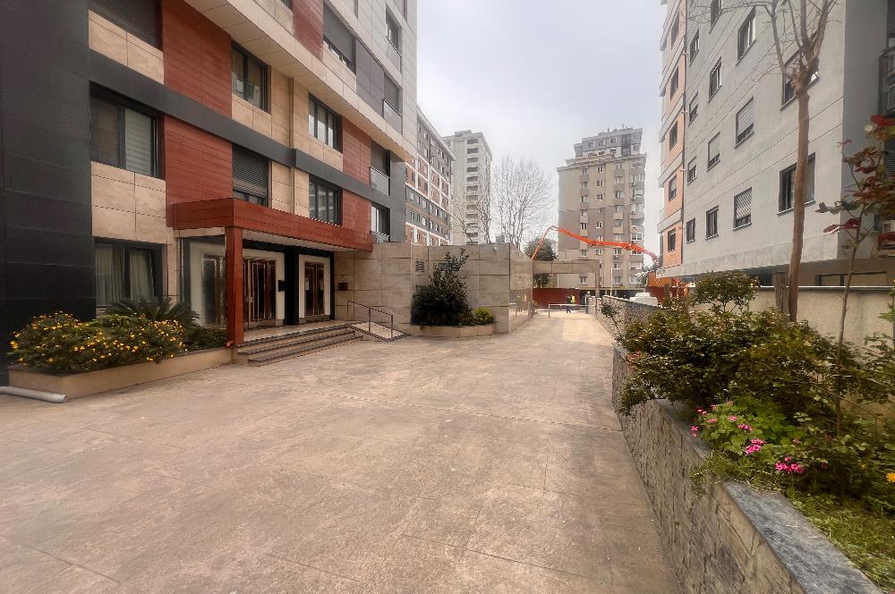 GÖZTEPE İSTASYON CADDESİNDE SATILIK 3+1 DAİRE