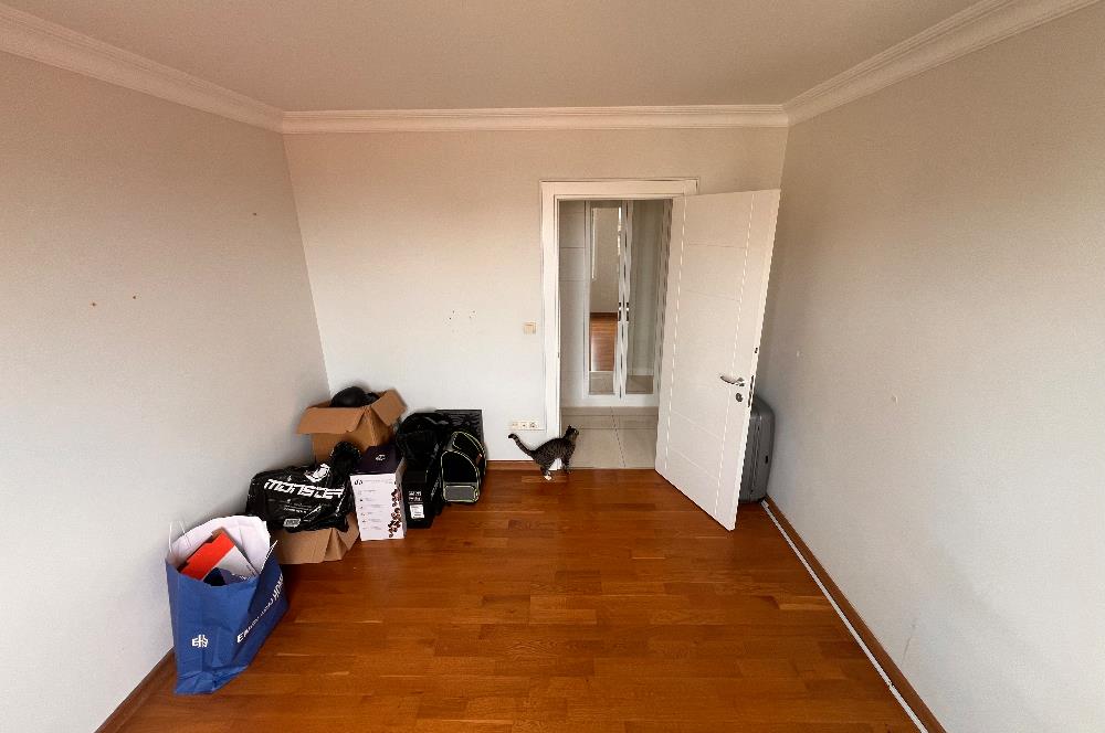 GÖZTEPE İSTASYON CADDESİNDE SATILIK 3+1 DAİRE