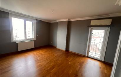 GÖZTEPE İSTASYON CADDESİNDE SATILIK 3+1 DAİRE