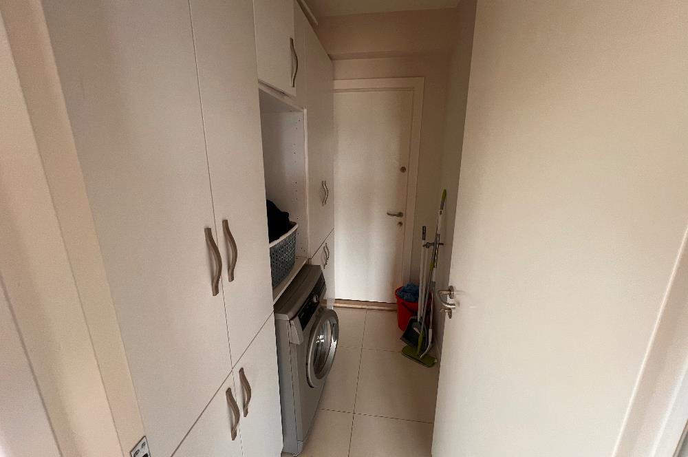 GÖZTEPE İSTASYON CADDESİNDE SATILIK 3+1 DAİRE