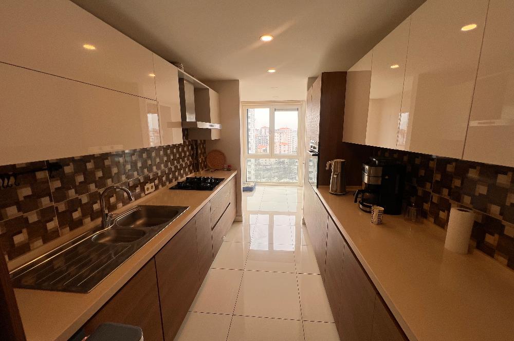 GÖZTEPE İSTASYON CADDESİNDE SATILIK 3+1 DAİRE