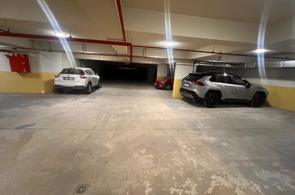 GÖZTEPE İSTASYON CADDESİNDE SATILIK 3+1 DAİRE