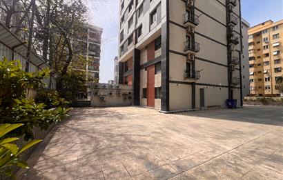 GÖZTEPE İSTASYON CADDESİNDE SATILIK 3+1 DAİRE