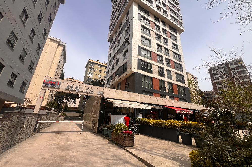 GÖZTEPE İSTASYON CADDESİNDE SATILIK 3+1 DAİRE