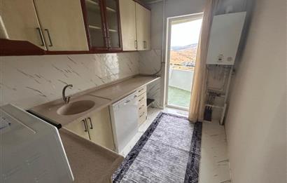 CENTURY 21 BAL'DAN A BLOK FULL YENİLENMİŞ 1+1 KİRALIK DAİRE