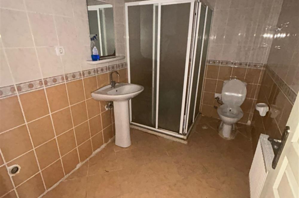 CENTURY 21 BAL'DAN TOKİ YENİMAH.'DE ARA KAT,KİRALIK 3+1