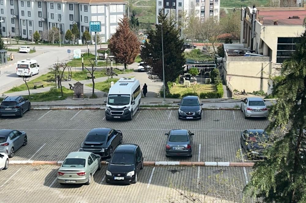 CENTURY 21 BAL'DAN TOKİ YENİMAH.'DE ARA KAT,KİRALIK 3+1