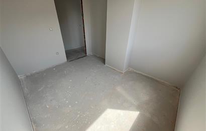 ÇINAR'DA AYRI MUTFAKLI,KÖŞE 3.KAT LÜX 2+1