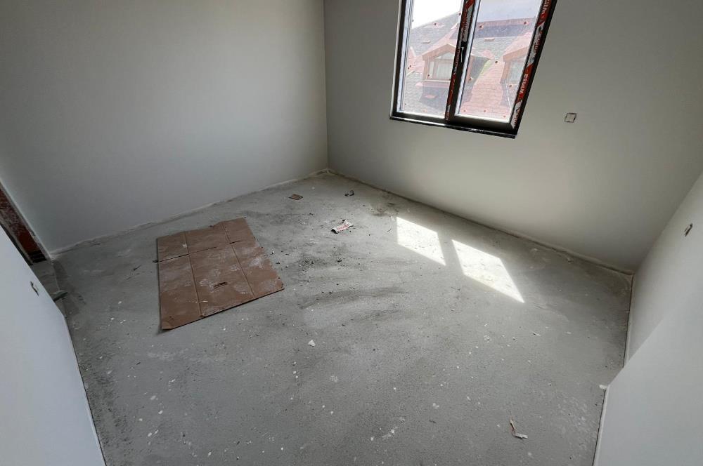 ÇINAR'DA AYRI MUTFAKLI,KÖŞE 3.KAT LÜX 2+1