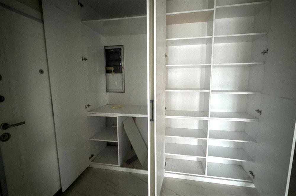 Pendik Batı Mahallesi Martı Sitesi Luxury Satılık 3+1 Daire