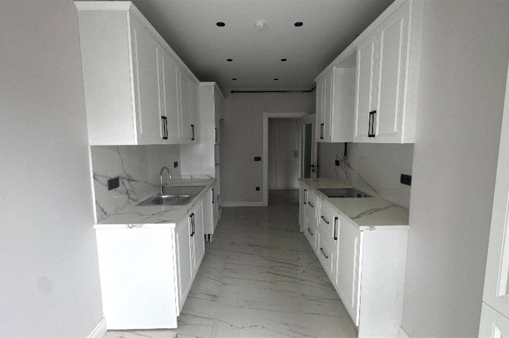 Pendik Batı Mahallesi Martı Sitesi Luxury Satılık 3+1 Daire