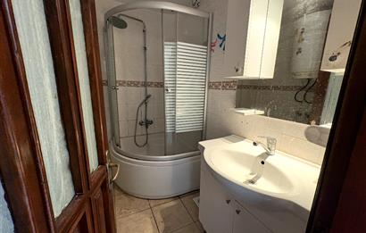 Bodrum Yokuşbaşı'nda Yeni Tadilatlı Kiralık Bahçeli 1+1 Daire