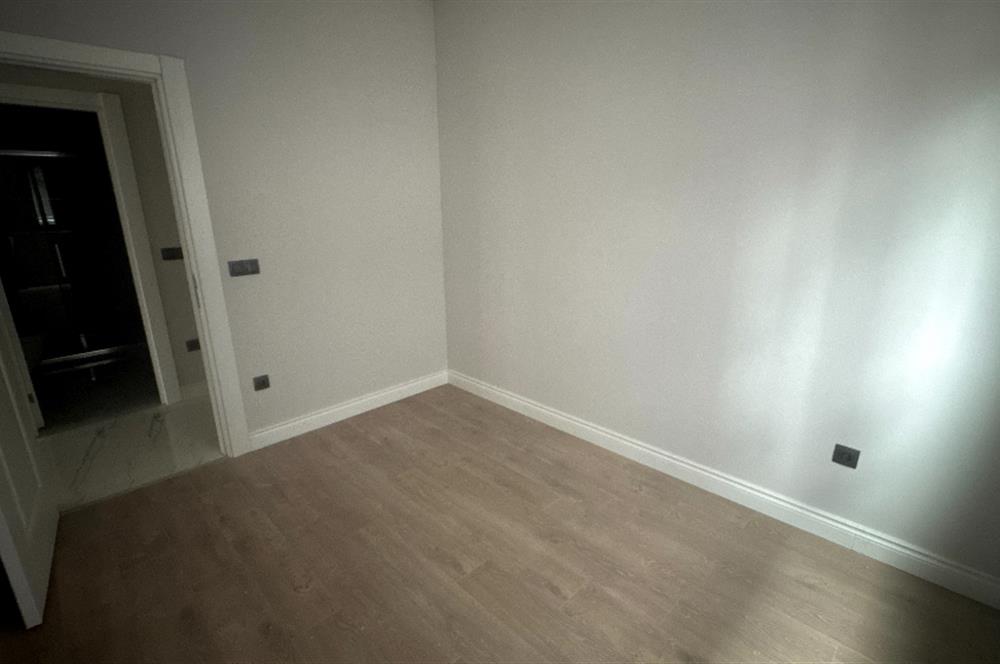 Pendik Batı Mahallesi Martı Sitesi Luxury Satılık 3+1 Daire