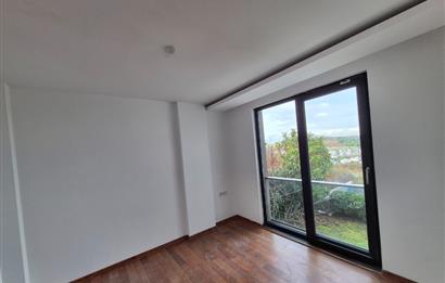 3+1 Panoramik Deniz Manzaralı, Havuz Cepheli Bahçe Dubleksi