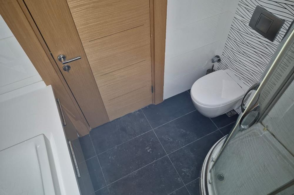 3+1 Panoramik Deniz Manzaralı, Havuz Cepheli Bahçe Dubleksi