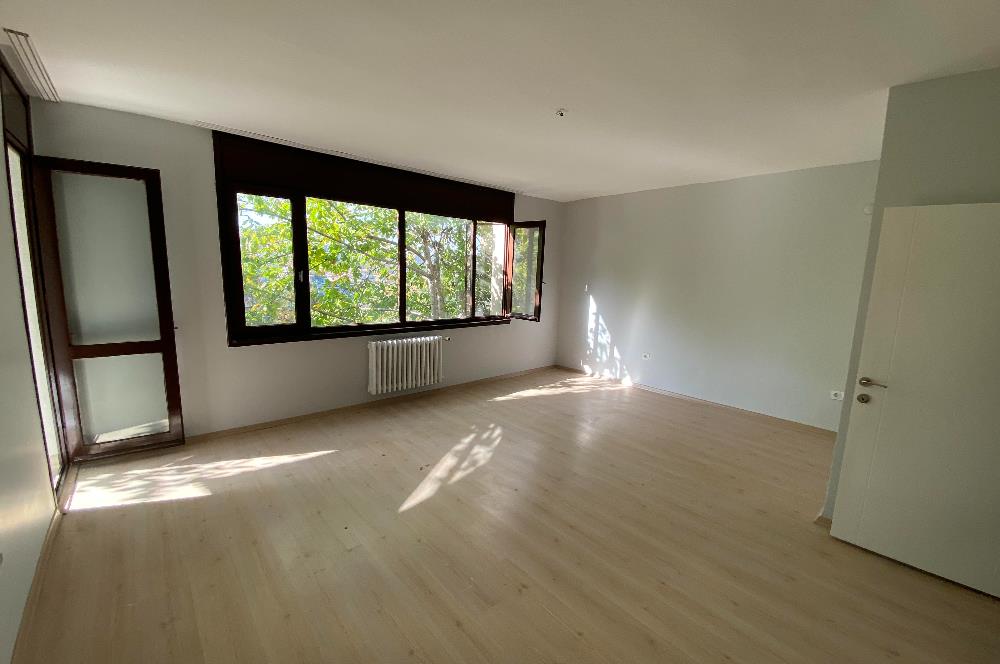 Zekeriyaköy Sinpaş'ta 3+1 Kiralık Bahçe Dubleks