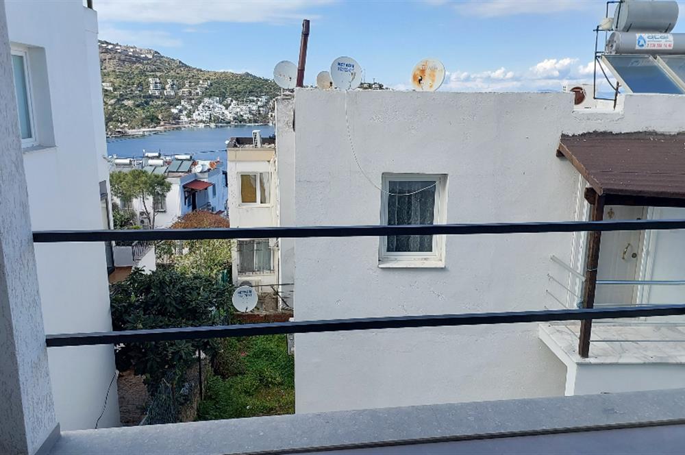 Bodrum-Türkbükü kısmi deniz manzaralı eşyalı kiralık daireler