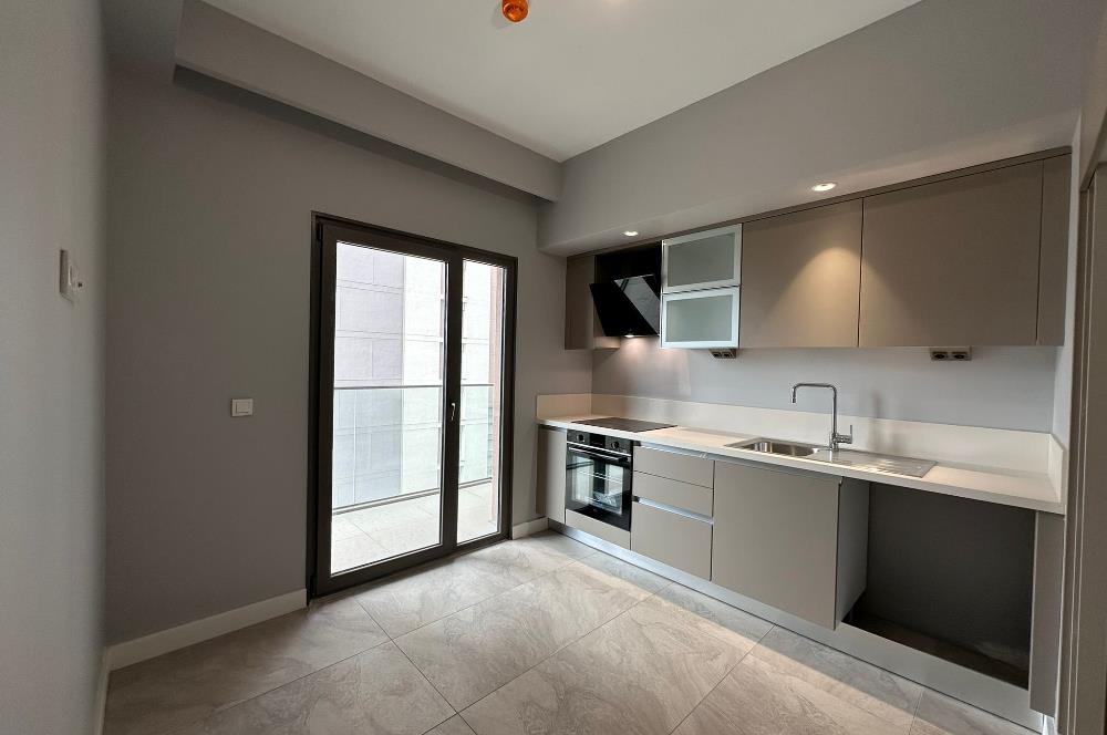 C21 ROOF'DAN YENİ FİKİRTEPE 16.ETAP KAPALI MUTFAK 2+1 KİRALIK