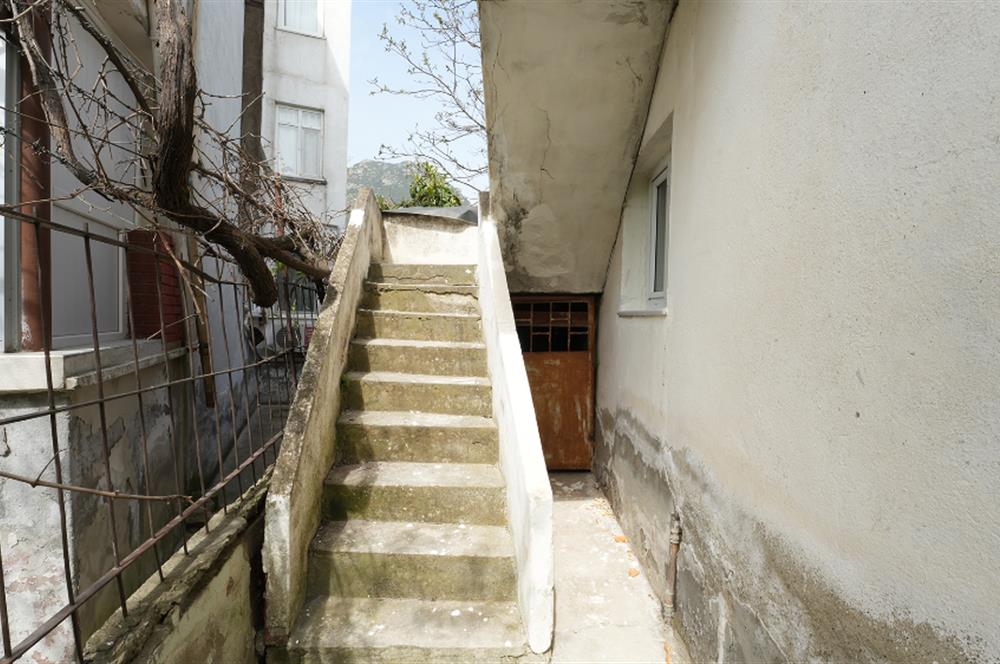 C21 Cius; Armutlu-Kapaklı Sahile Yakın Satılık Müstakil Ev