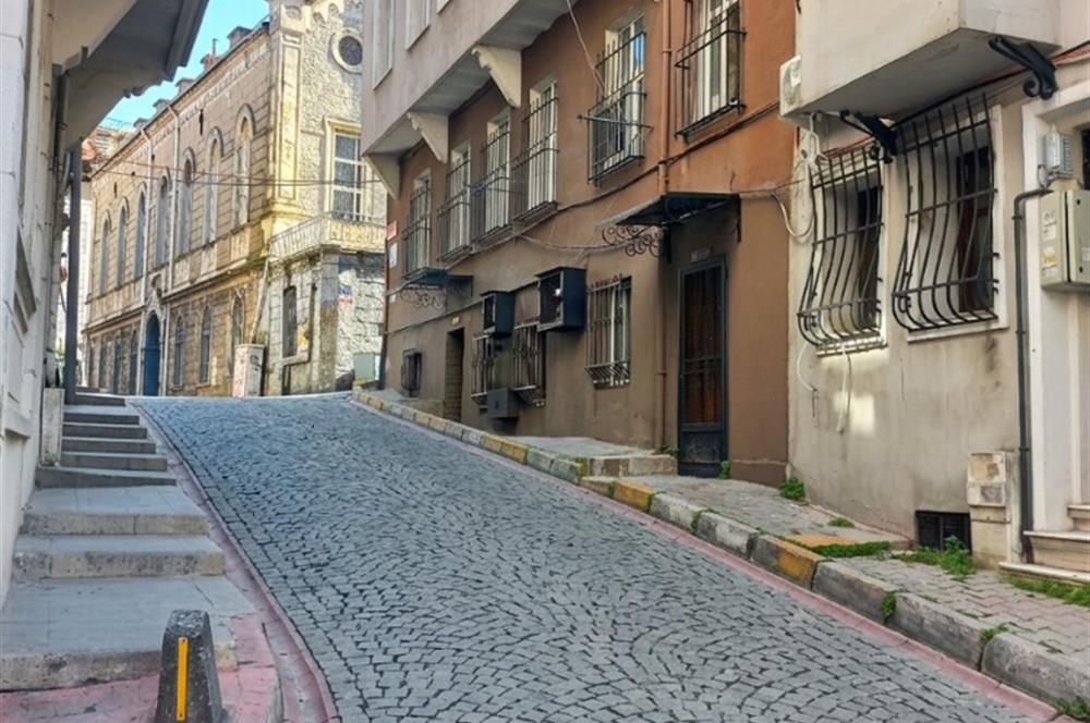 Beyoğlu'nun Kalbinde Airbnbye Uygun Satılık Komple Bina!