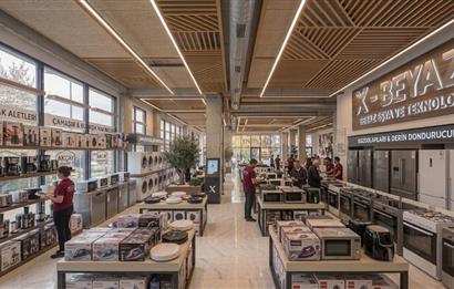 Balıkesir'de Ticaretin Merkezinde 46Mt Cepheli,Prestijli Kiralık