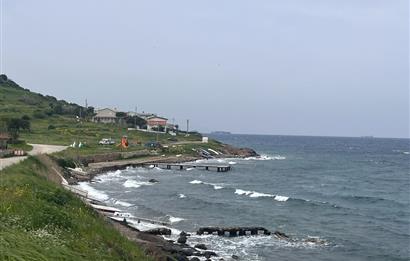 Yeni Foça Petra Koyu'nda Deniz Manzaralı Kiralık 3+1 Villa