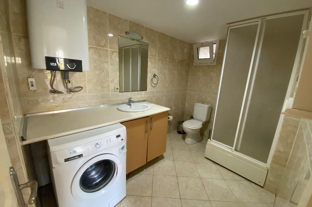 Denize Sıfır Havuzlu Site İçinde Kum Plaj Kullanımlı Kiralık Deniz Manzaralı Bahçe Katı Eşyalı Daire