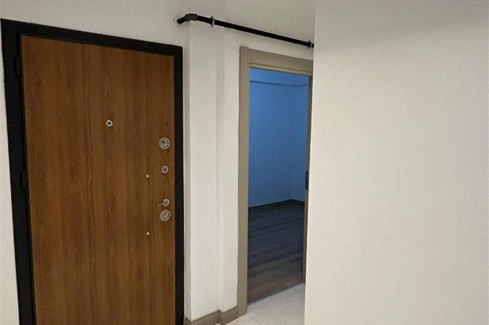 C21 NEXAR'DAN YEŞİLOVADA METROBÜSE YAKIN KREDİYE UYGUN 2+1DAİRE