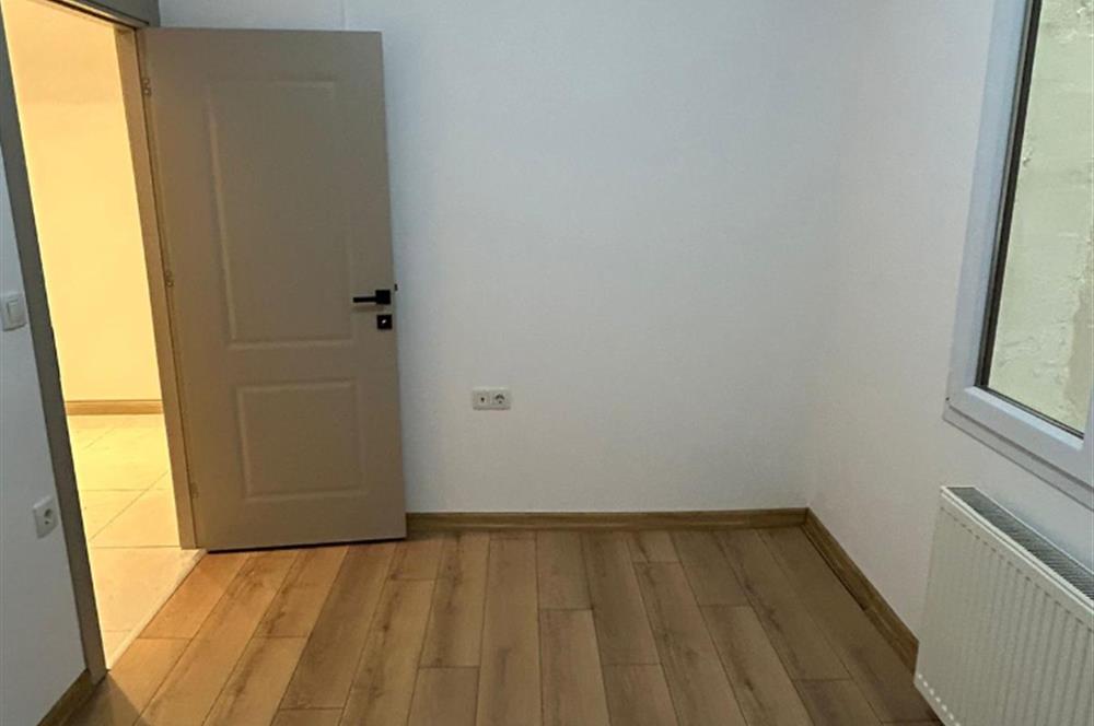 C21 NEXAR'DAN YEŞİLOVADA METROBÜSE YAKIN KREDİYE UYGUN 2+1DAİRE