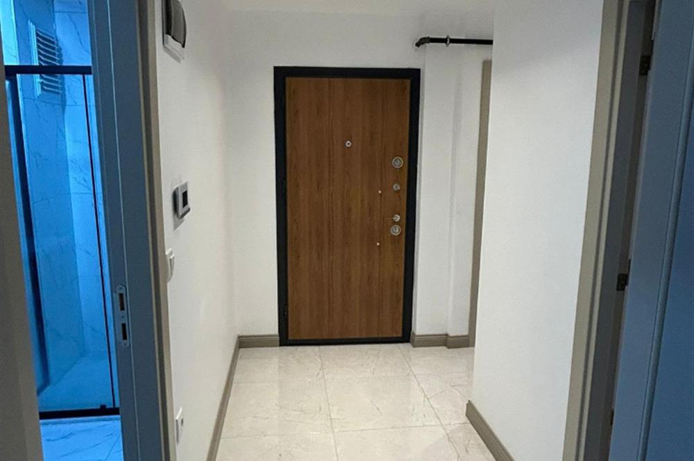 C21 NEXAR'DAN YEŞİLOVADA METROBÜSE YAKIN KREDİYE UYGUN 2+1DAİRE