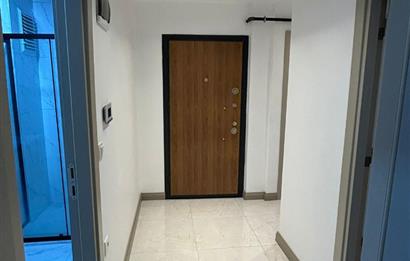 C21 NEXAR'DAN YEŞİLOVADA METROBÜSE YAKIN KREDİYE UYGUN 2+1DAİRE