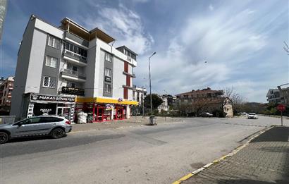 PLEVNE MAH ÖĞRETMEN EVİ KARŞISI SATILIK ARA KAT EŞYALI 1+1 DAİRE