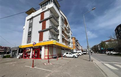 PLEVNE MAH ÖĞRETMEN EVİ KARŞISI SATILIK ARA KAT EŞYALI 1+1 DAİRE