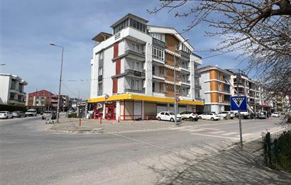 PLEVNE MAH ÖĞRETMEN EVİ KARŞISI SATILIK ARA KAT EŞYALI 1+1 DAİRE